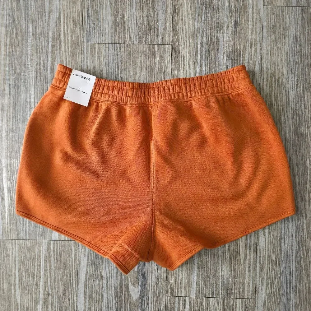 Nike Court Heritage Mid-Rise Fleece Tennis Shorts Dark Russet Brown Women's L